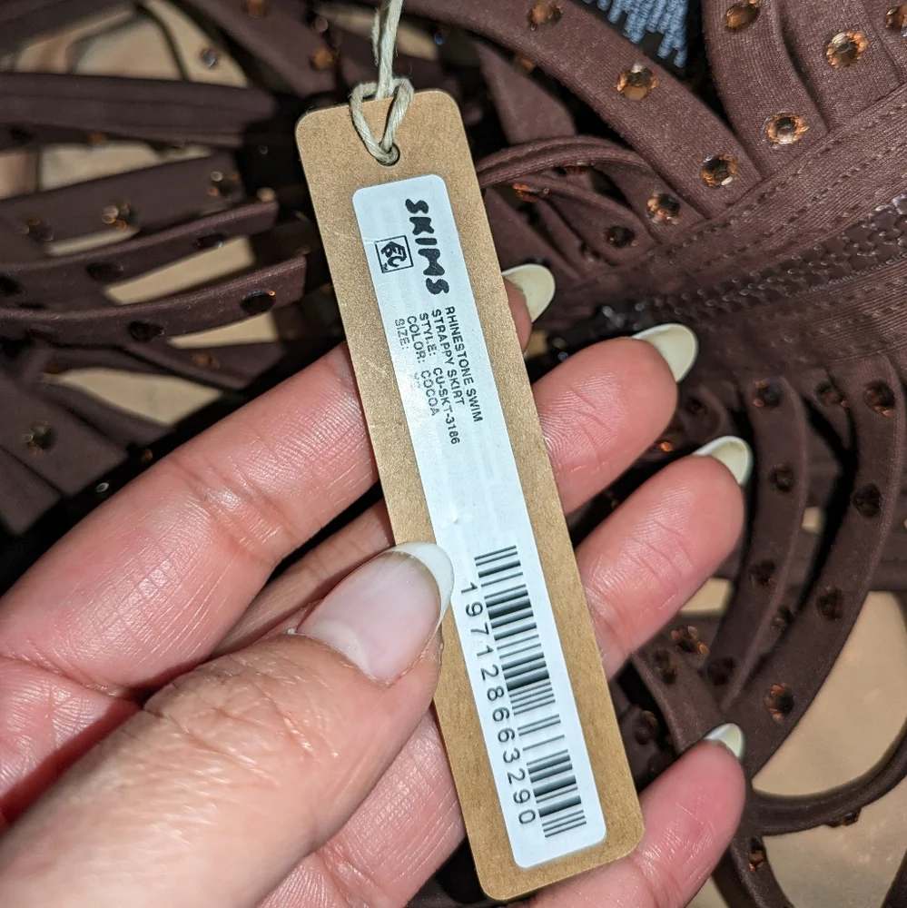 NWT SKIMS RHINESTONE SWIM STRAPPY SKIRT IN COCOA